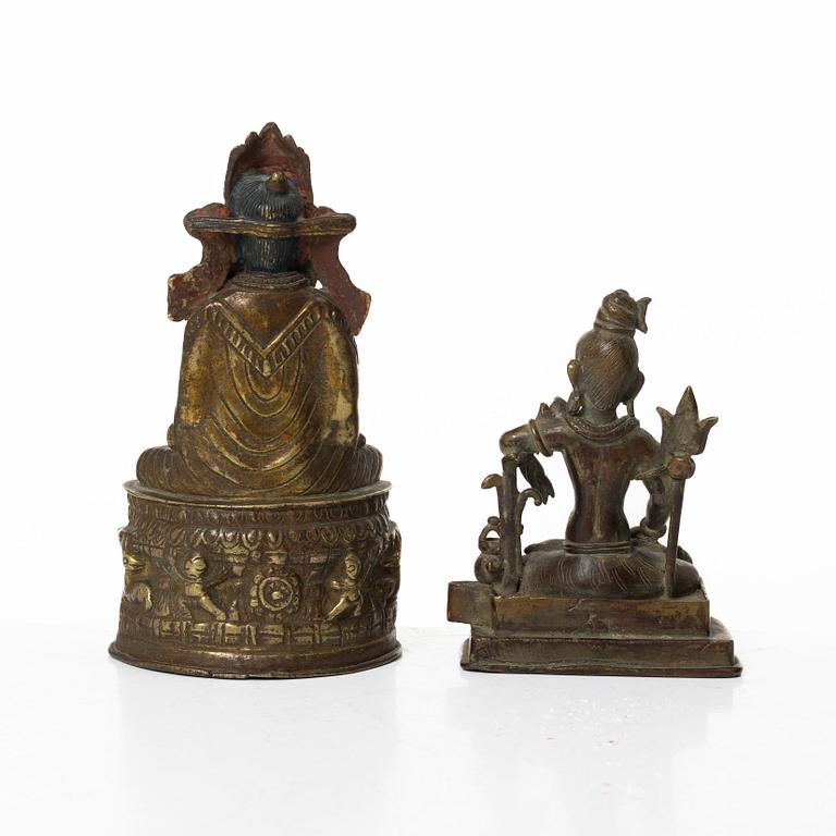 Two Indian brass/bronze deities, 19/20th century.