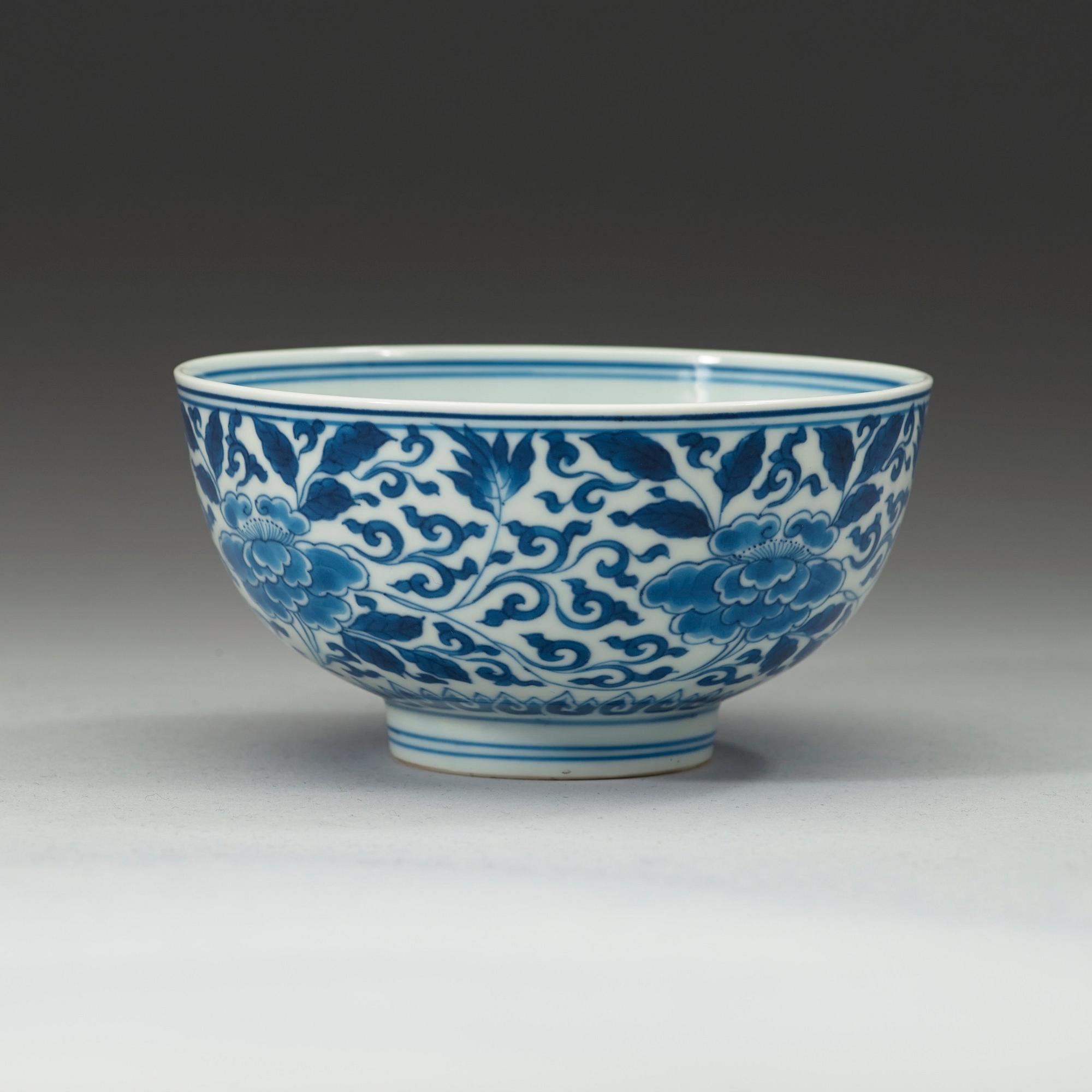 SKÅL, porslin, Qingdynastin Kangxi (1662-1722). Med Kangxis sex karaktärers märke och från perioden.