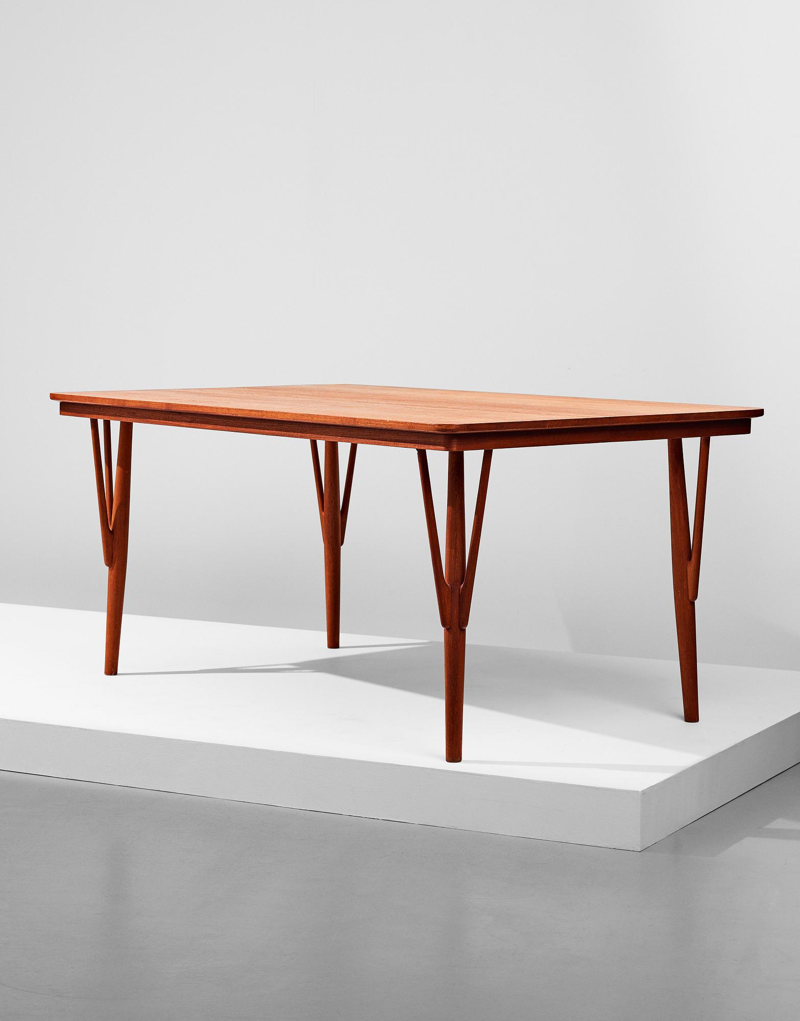 HANS J WEGNER, bord, "modell "JH561", Johannes Hansen, Danmark, 1950-tal.