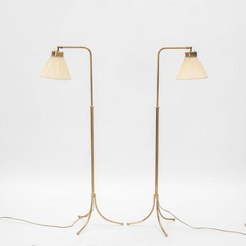 Josef Frank, floor lamps a pair, model 1842, Svenskt Tenn.