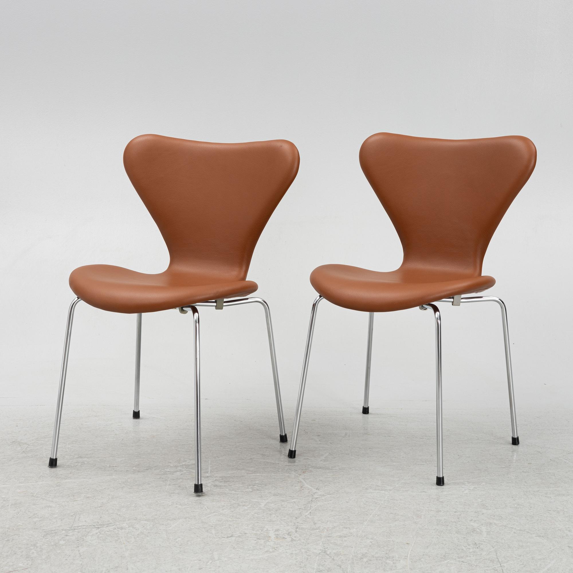 Arne Jacobsen, stolar 6 st "Sjuan" för Fritz Hansen, Danmark.