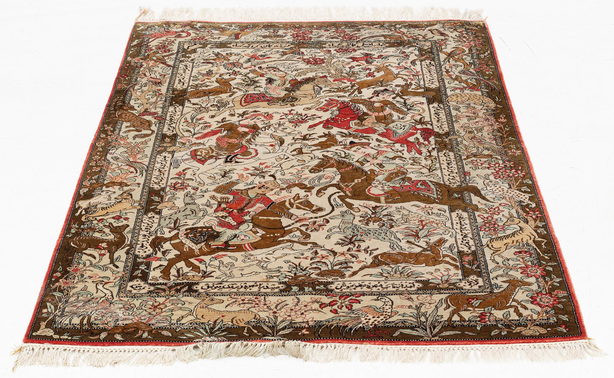 Matta, silke Ghom, ca 167 x 110 cm.