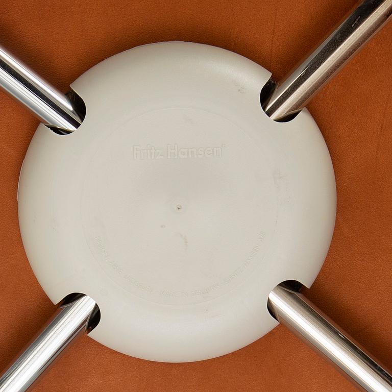 Arne Jacobsen, chairs, 6 pcs, "Sjuan", for Fritz Hansen, Denmark.