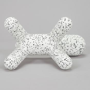 Eero Aarnio, "Puppy Dalmatian", Me Too Collection, Magis, Italia, 2005.