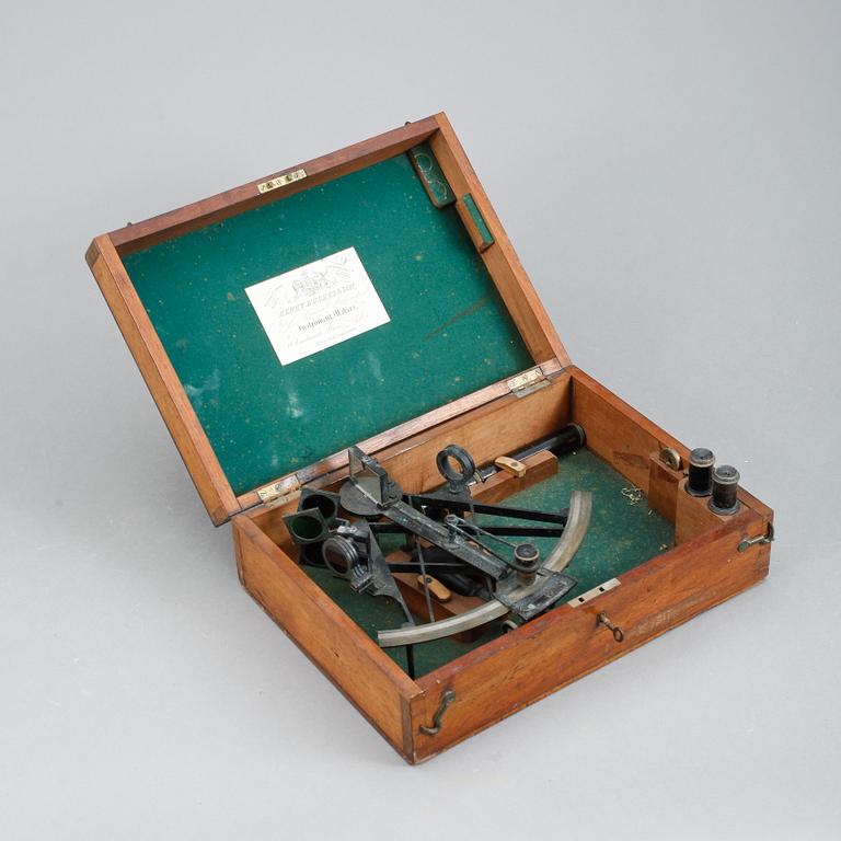 SEXTANT, 1800-tal.