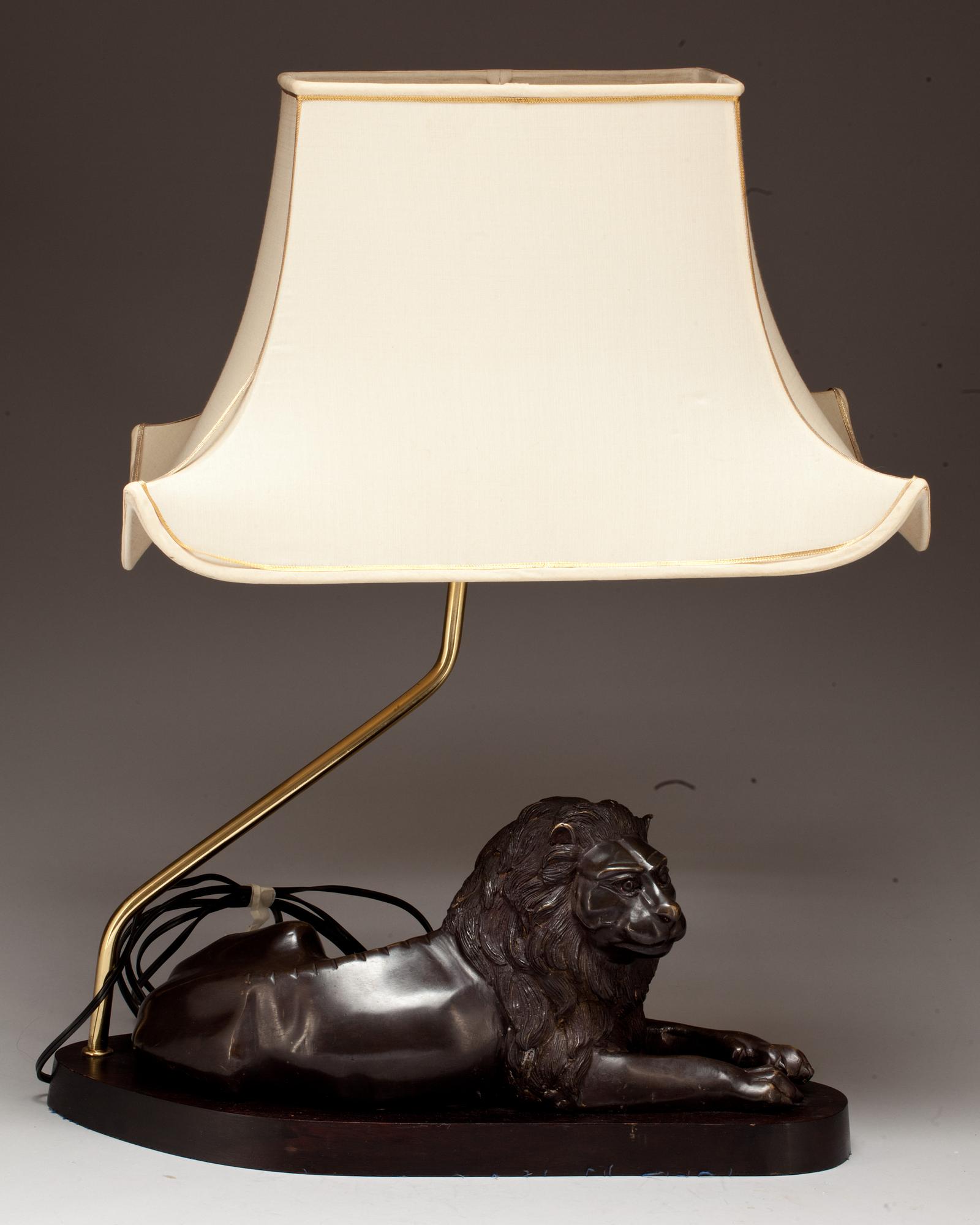 BORDSLAMPA, 1900-talets andra hälft.