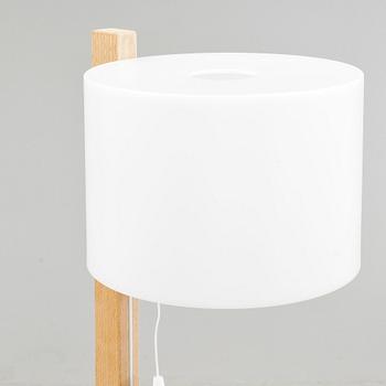 GOLVLAMPA, Uno & Östen Kristiansson, Luxus, Formgiven 1970.
