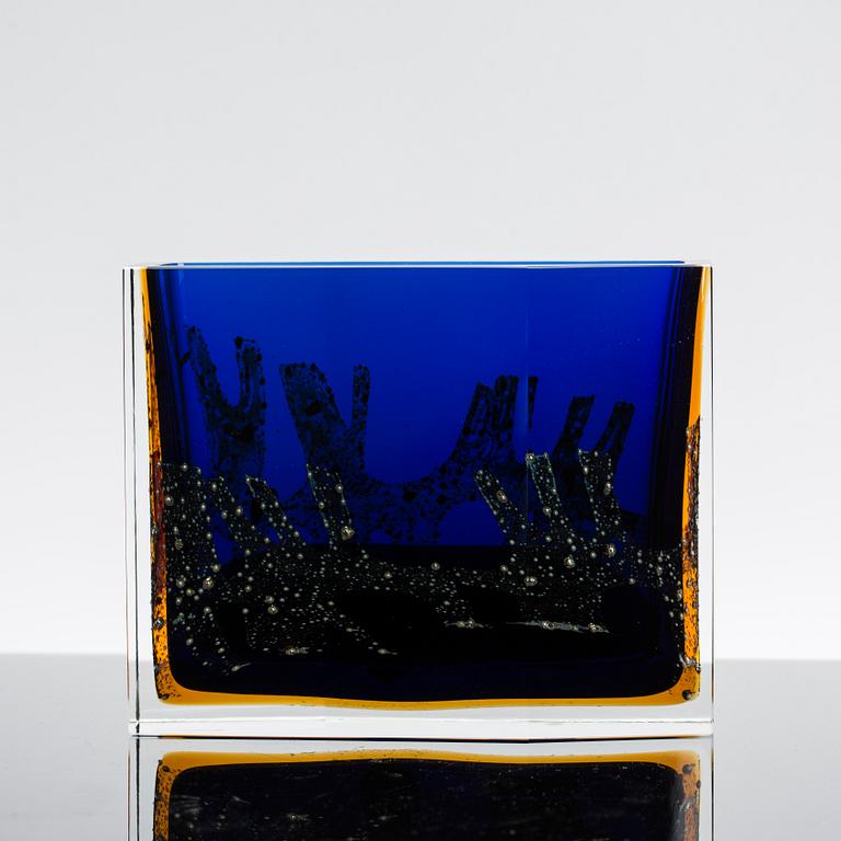 VAS, glas, Pavel Hlava, Bohemia, Tjeckoslovakien, etsad signatur samt etikett.