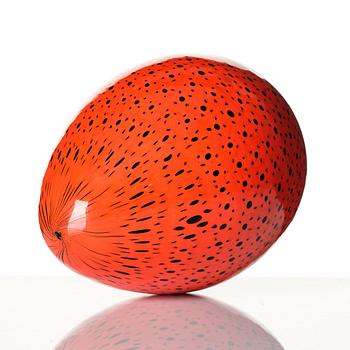 Ludovico Diaz De Santillana, a "murrine" glass egg sculpture, Venini, Murano 1960s.