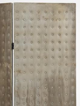 Mats Theselius, a "Rörligt objekt" room divider, Källemo, Värnamo post 1989.