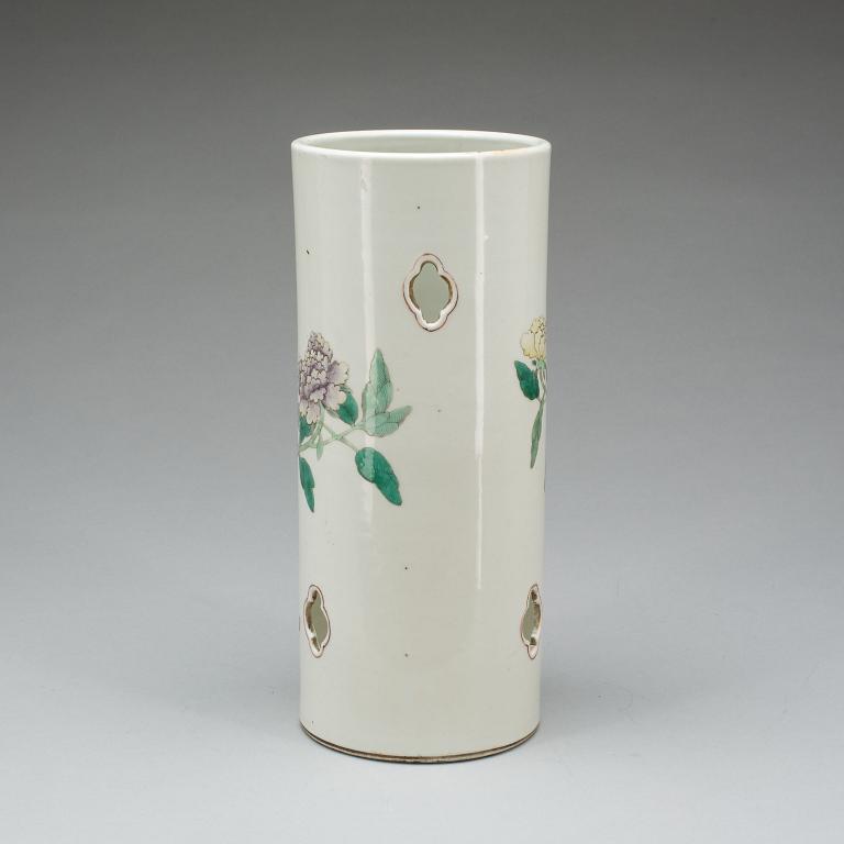 PERUKVAS, porslin Kina, 1900-tal.