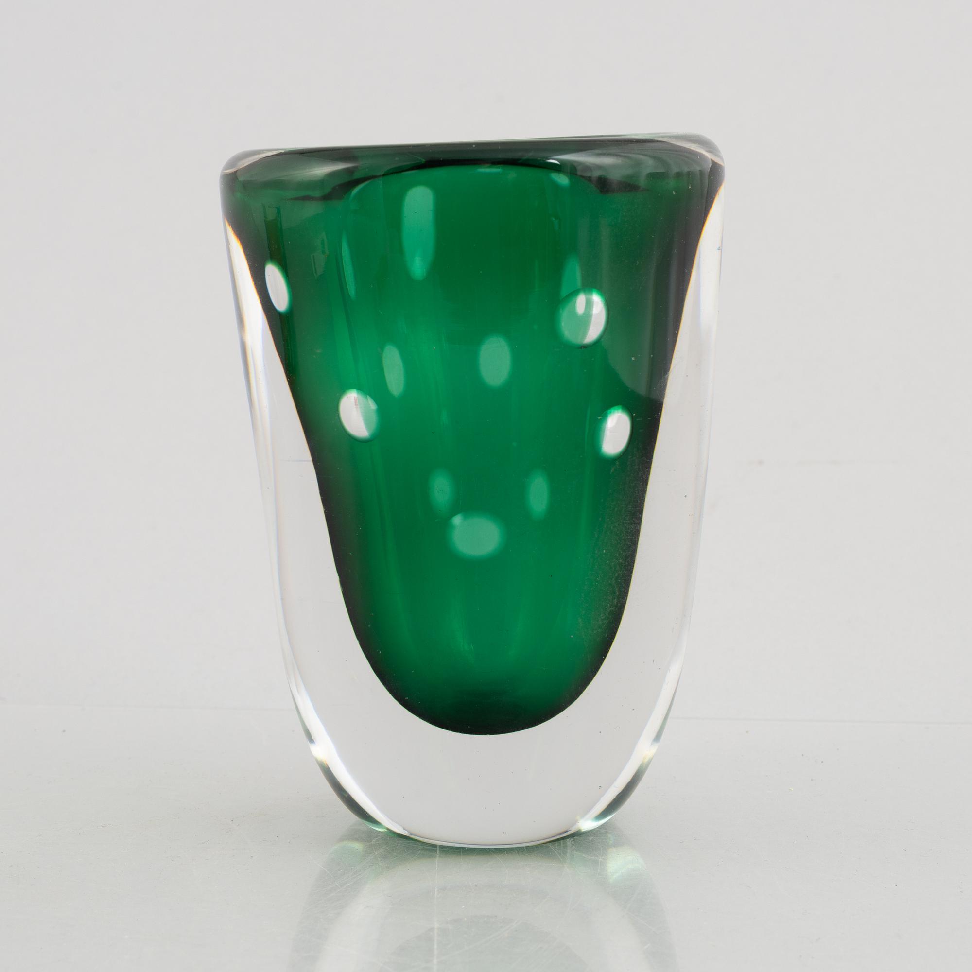 Elis Bergh, a glass vase, Kosta.