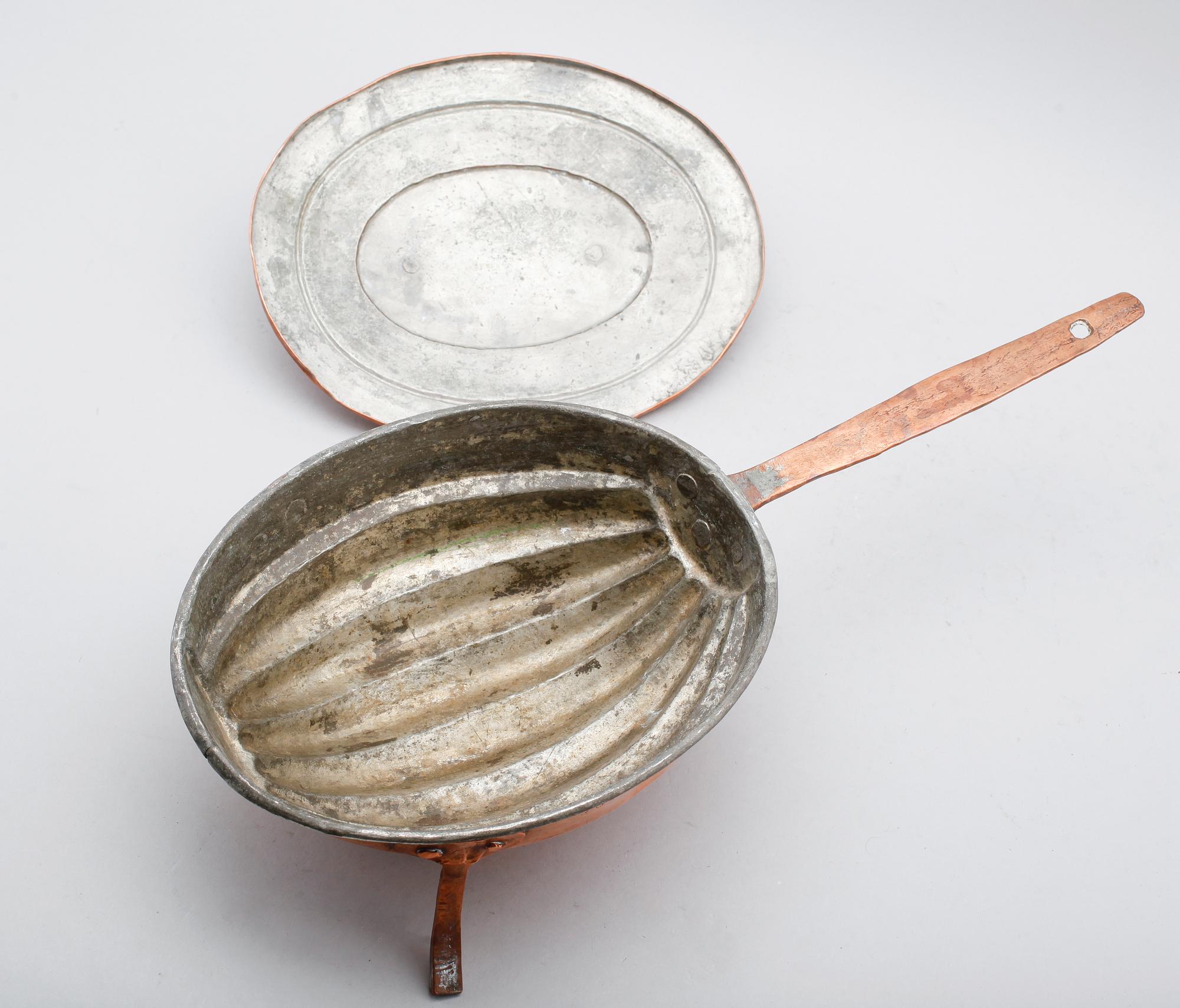 ALADÅBFORM med lock, koppar, daterad 1830.