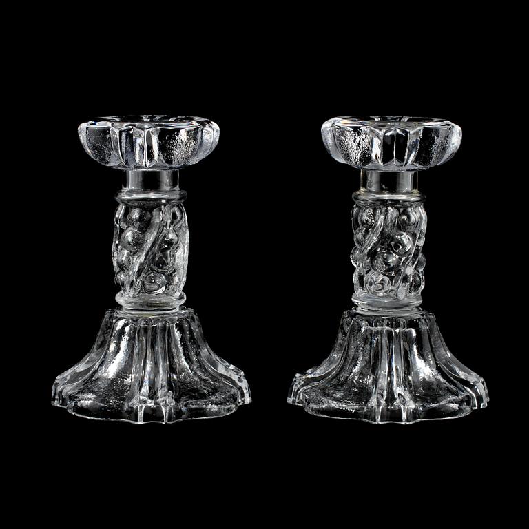 LJUSSTAKAR, ett par, glas, Lars Hellsten. 1900-talets andra hälft.