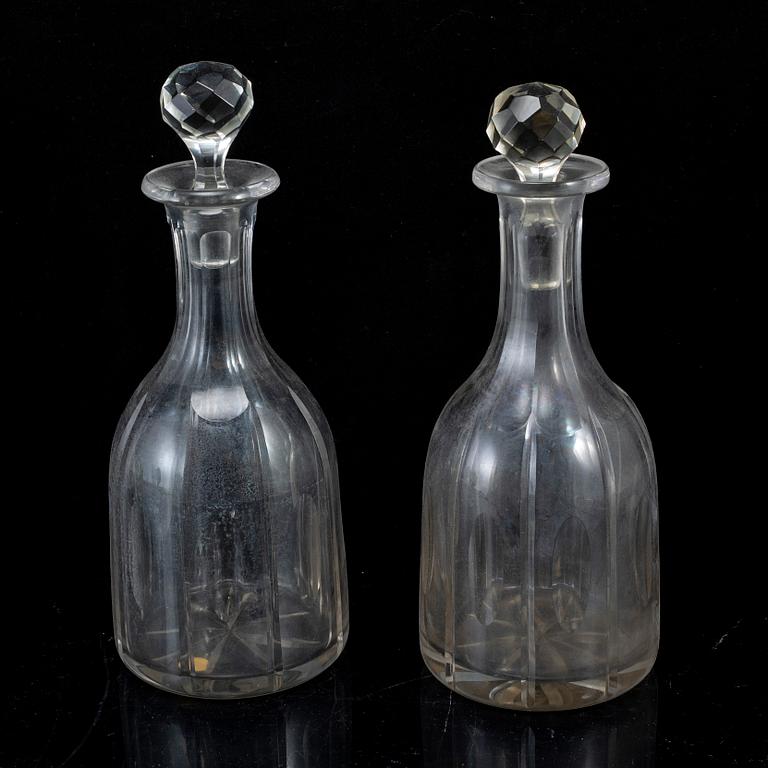 KARAFFER, fyra stycken, glas. 1900-tal.