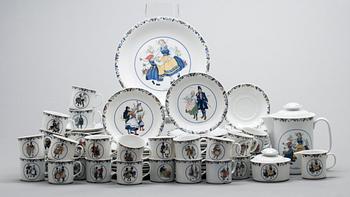 KAFFESERVIS, 55 delar, "Svenska landskapsdräkter" Rörstrand.