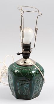 BORDSARMATUR, keramik, Kina.