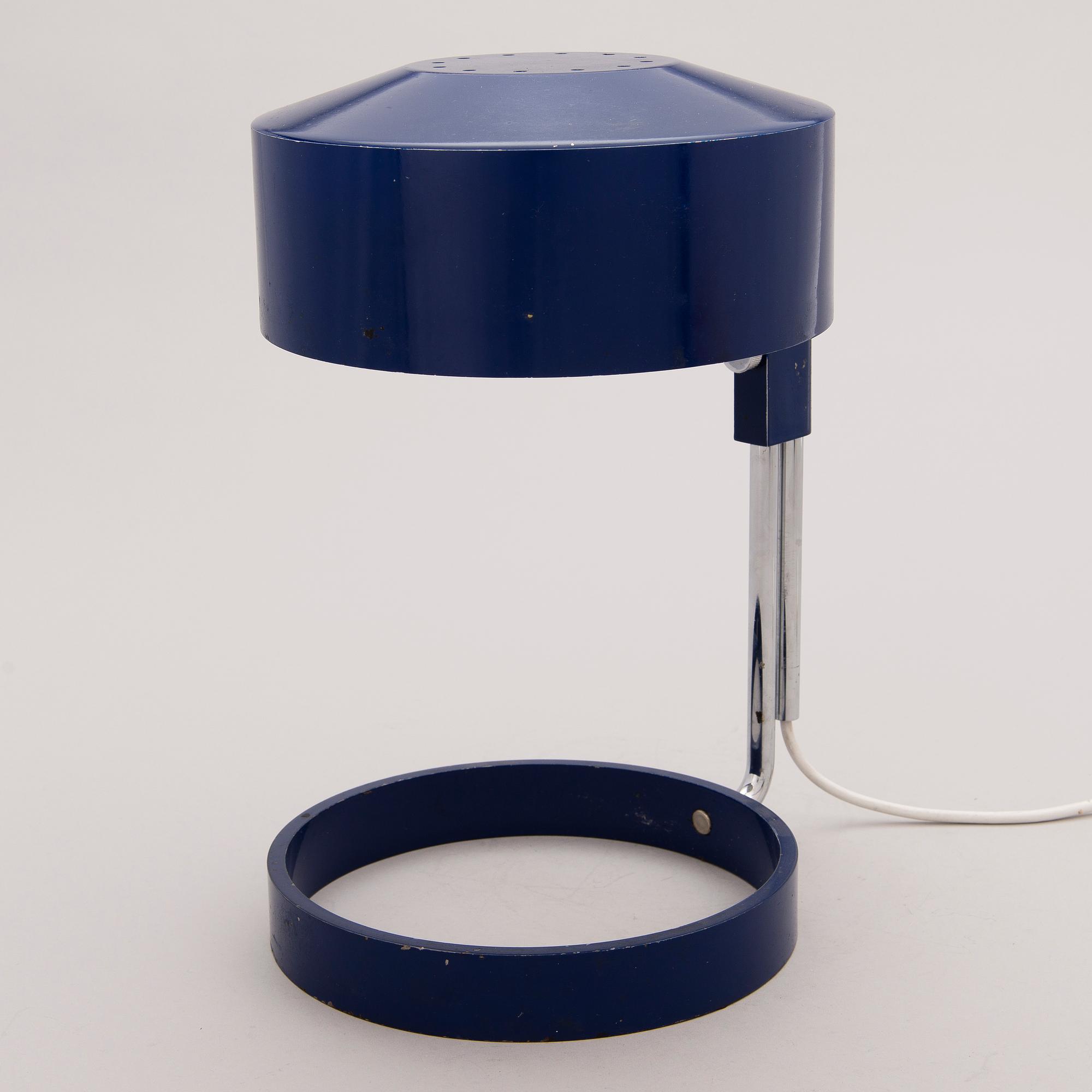 A table lamp, Phosco, England, last quarter of the 20th Century.