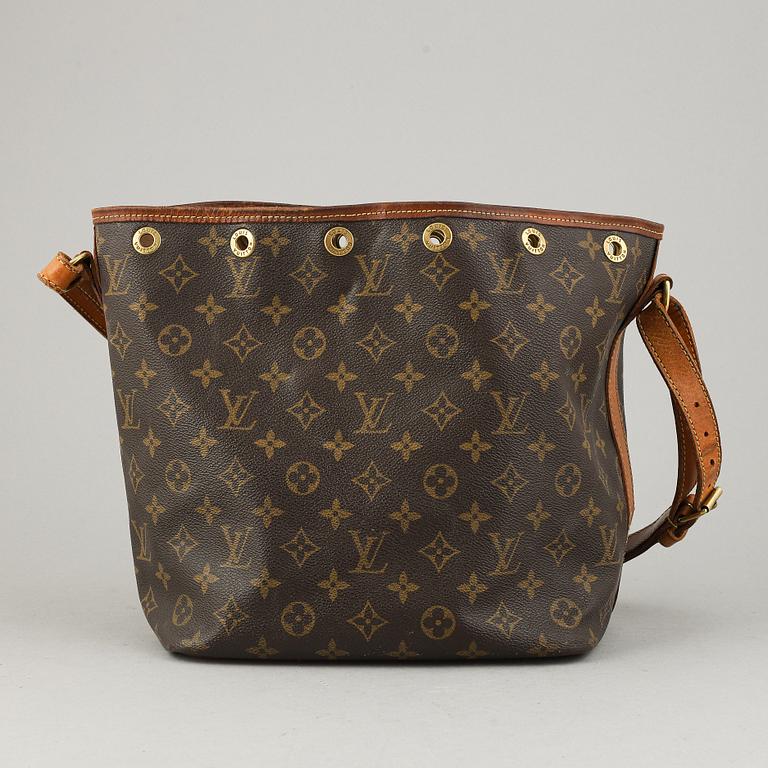 Louis Vuitton, a monogram canvas 'Petit Noé' handbag.