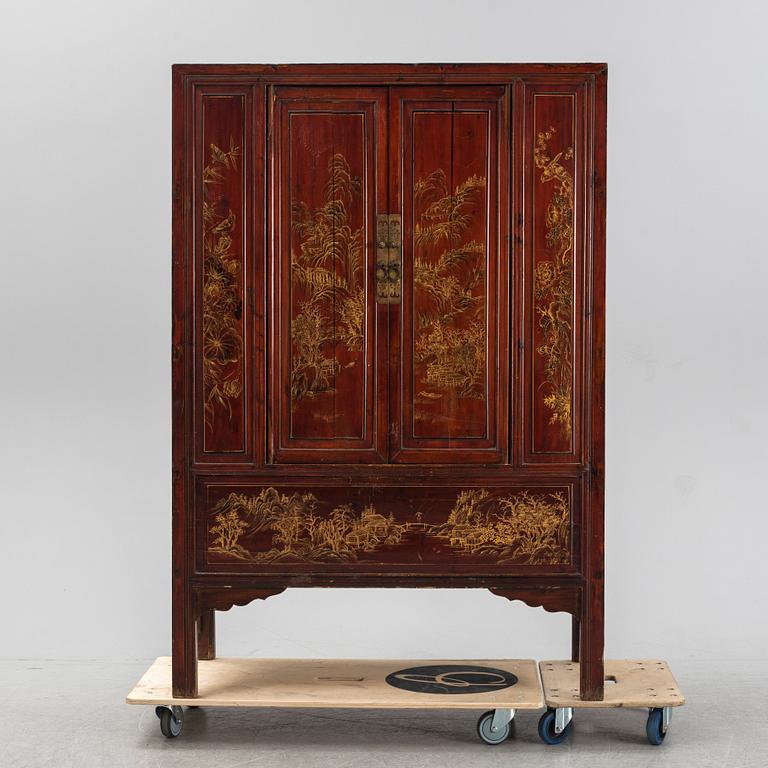 A Chinese cabinet, second half of the 20th century.