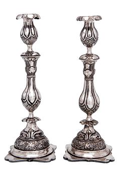 343. CANDLESTICKS A PAIR.