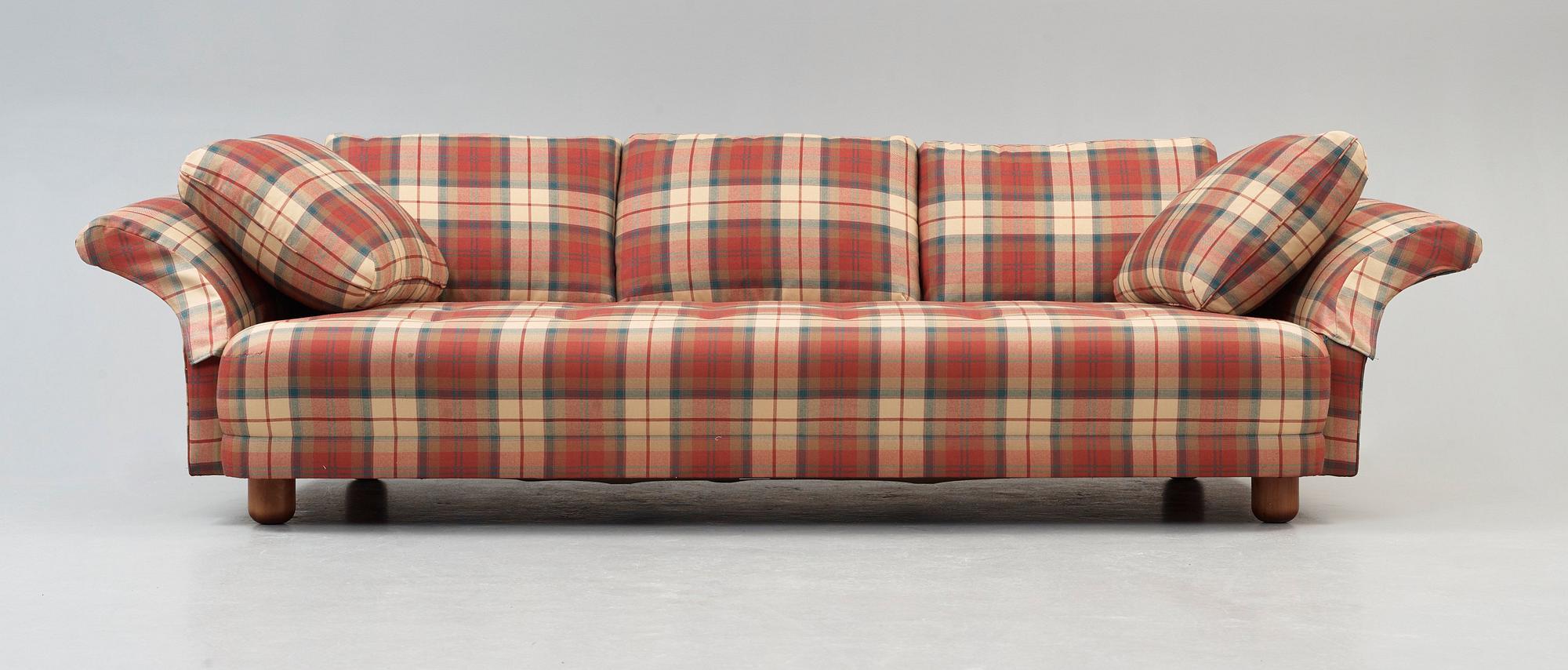 Josef Frank, a sofa 'Liljevalchssoffan' by Svenskt Tenn.