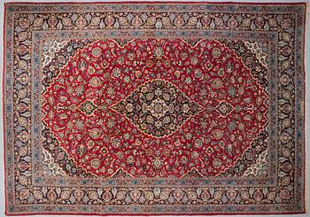 MATTA, semiantik, keshan, signerad, ca 395 X 282 cm.
