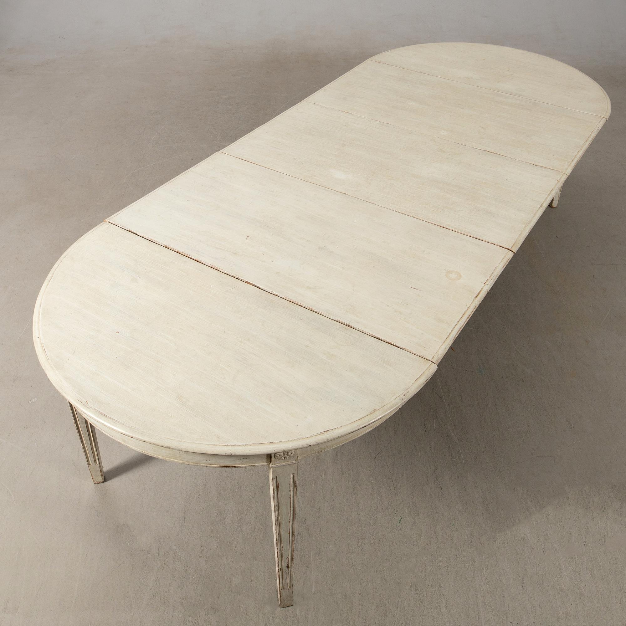 Matbord, Gustaviansk stil, omkring 1900.