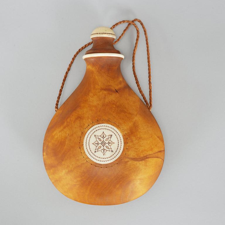 TORE SUNNA, a Sami birch and reindeer horn salt flask, signed Tore Sunna.