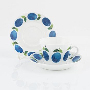 Stig Lindberg, kaffekoppar med fat, 12 st, benporslin,"Prunus", Gustavsberg.