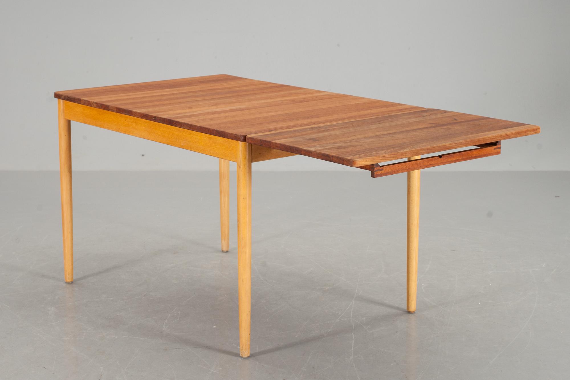 MATBORD, teak. 1900-talets mitt/andra hälft.