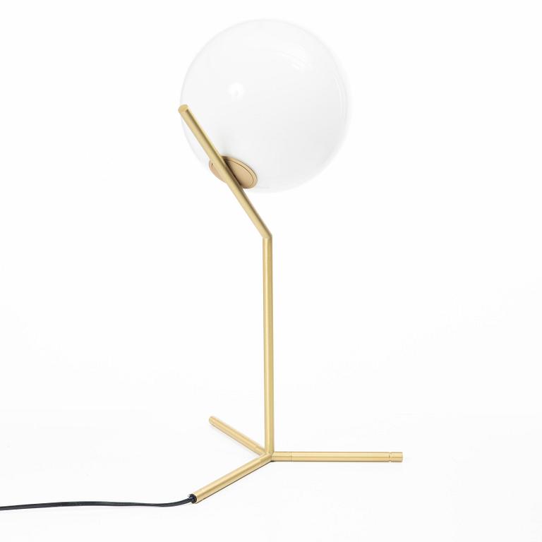 Michael Anastassiades, A table lamp, “IC T1”, Flos.