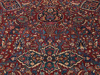 MATTA, semiantik Meshed, ca 544,5 x 356 cm, signerad "Arbete av Makhmalbaf".