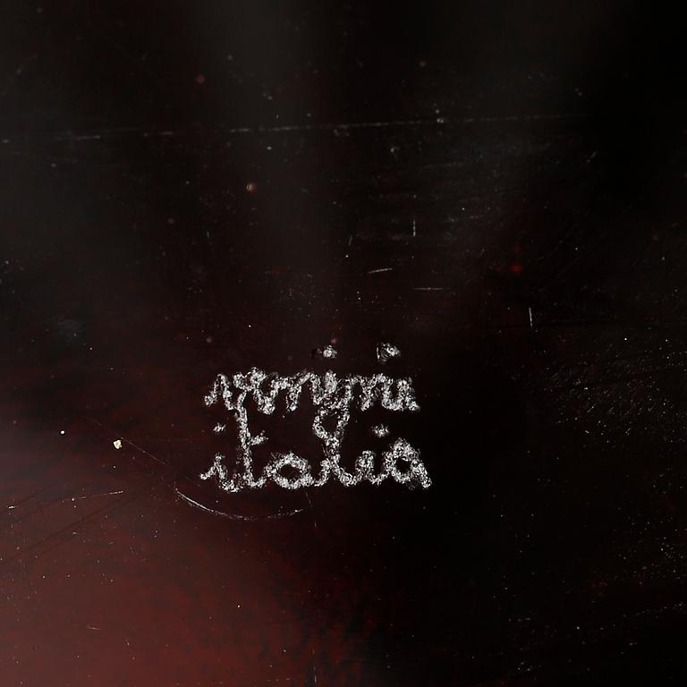 FAT, 2 st, glas, Venini, Italien, respektive Iittala, Finland, 1900-talets andra hälft.