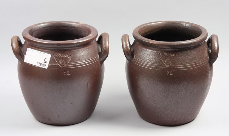 KRUS, 2 st. Stengods. Höganäs. 8L.