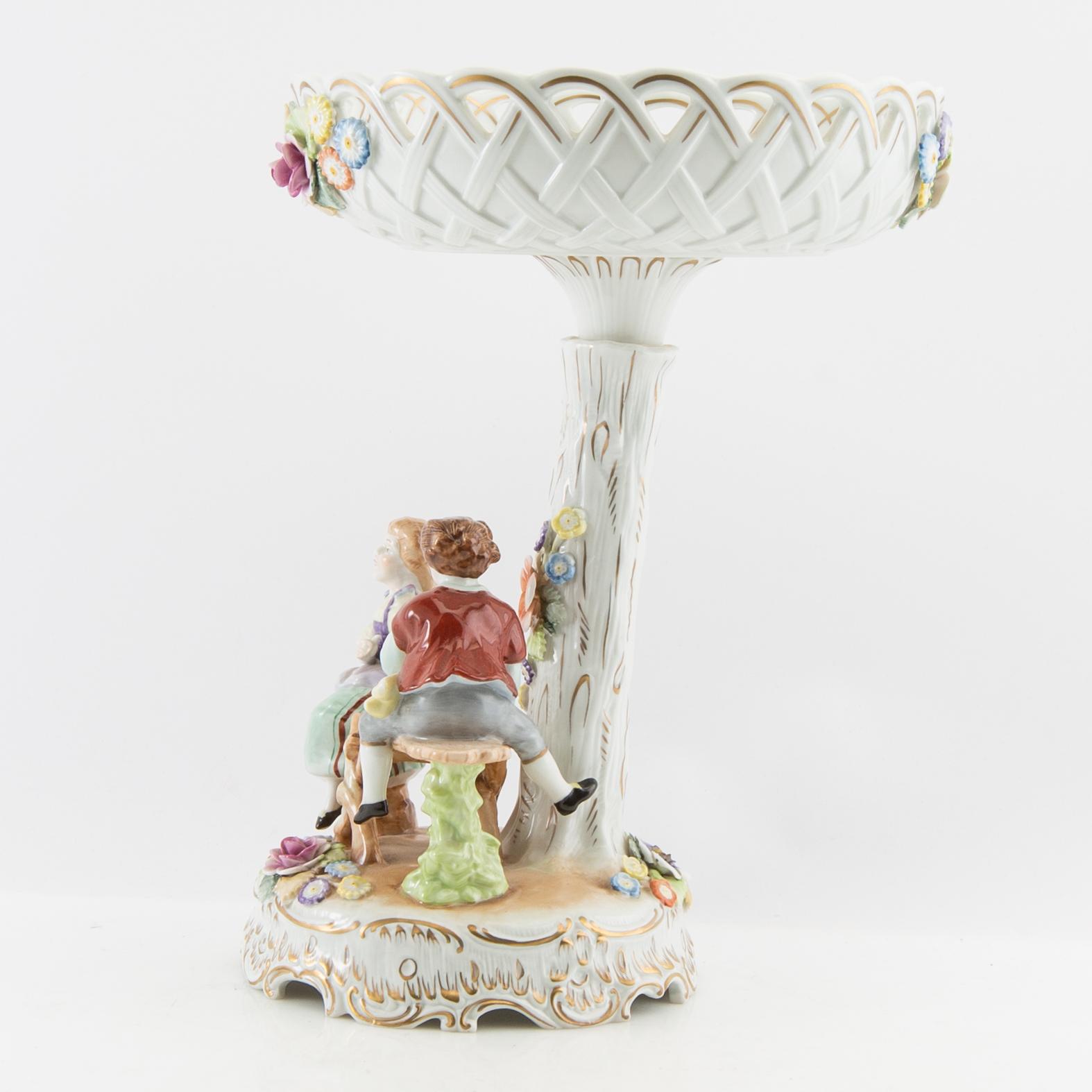 Essay bowl Louis XV style Plaue Germany mid-20th century porcelain.