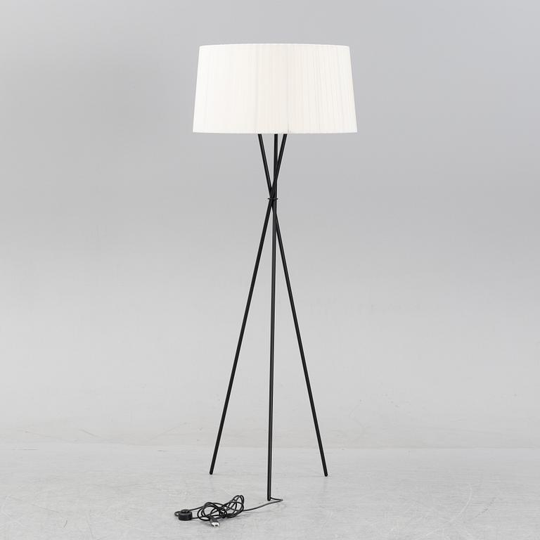 Santa & Cole team, a 'Tripode G5' floor lamp, Santa & Cole, 21st century.