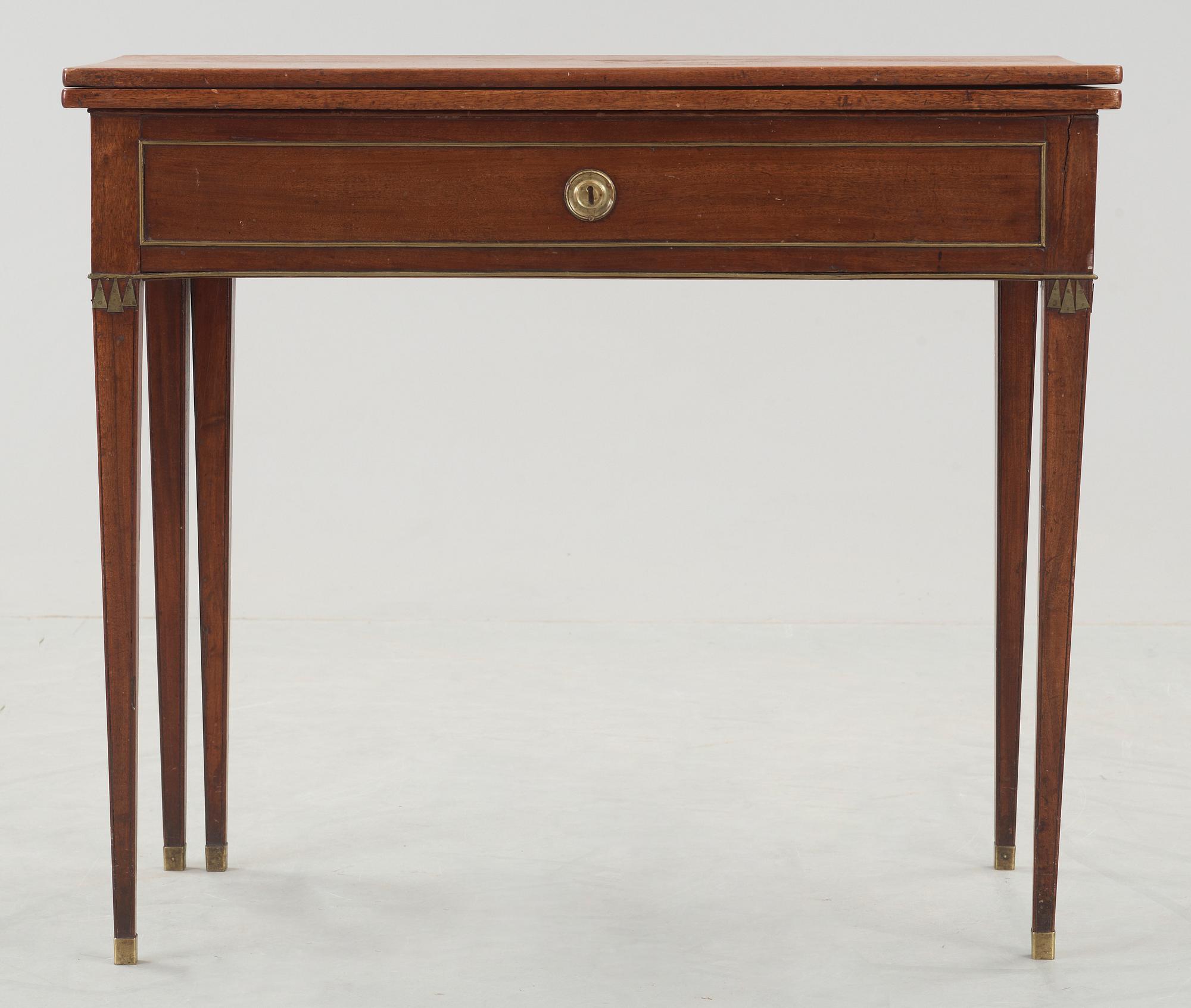 SPELBORD, sengustaviansk, 1800-talets början.