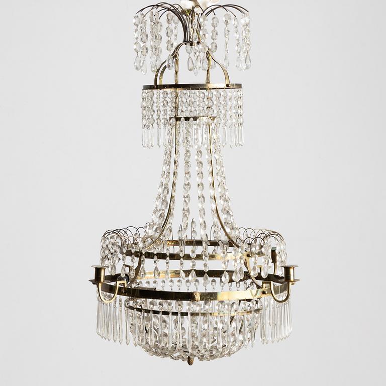 Ljuskrona, omkring 1900, Gustaviansk stil.