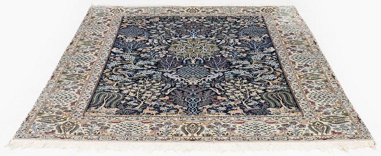 Matta, Nain, part silk, ca 243 x 163 cm.