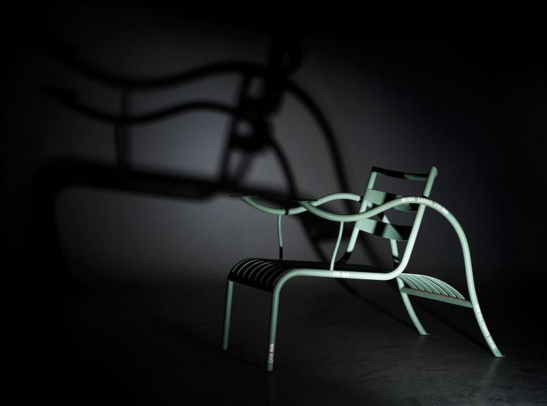 A Jasper Morrison turbular steel 'Thinking man's chair', Cappelini, Italien.