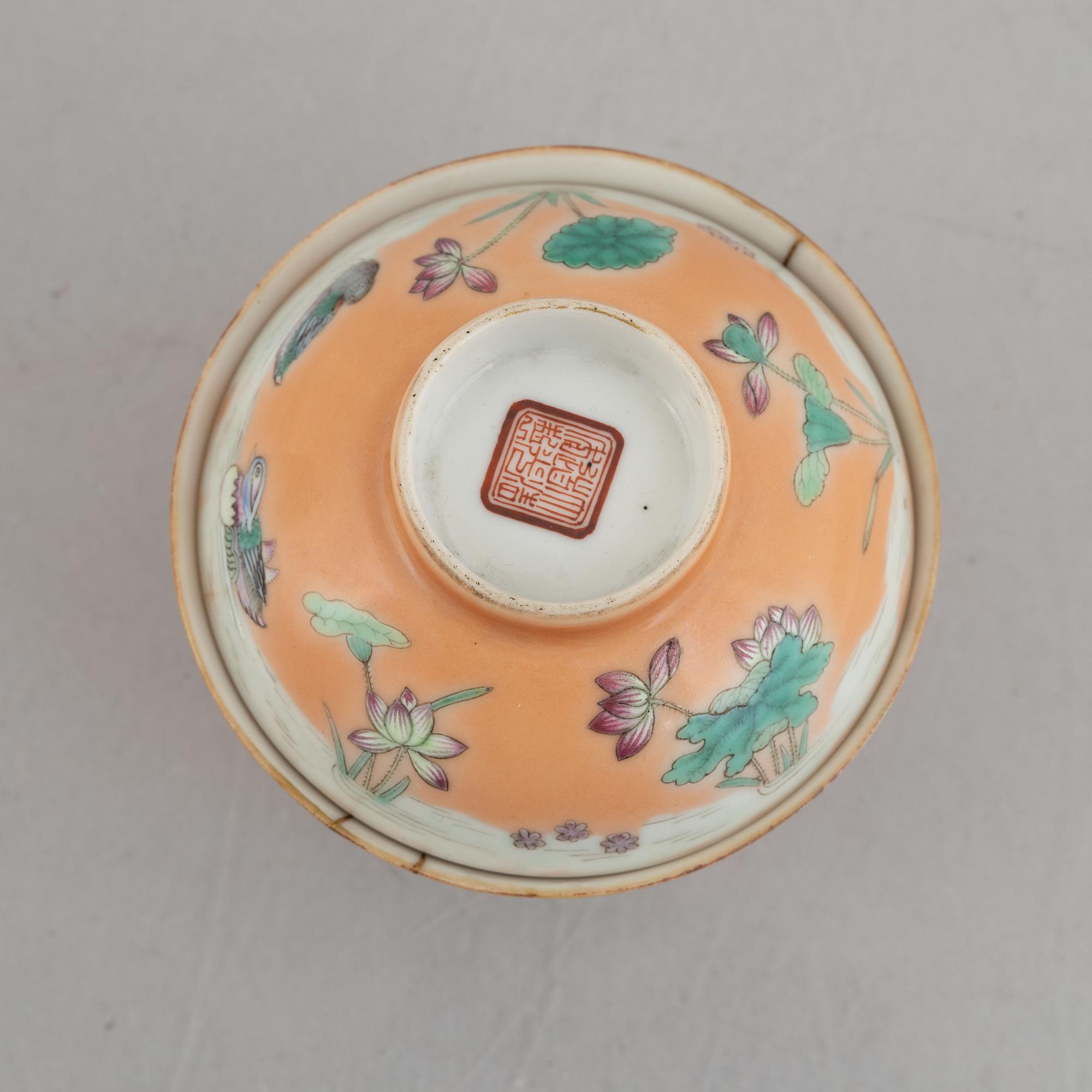 A 'mandarin duck' porcelain cup with cover, Qing dynasty, Daoguang seal mark.