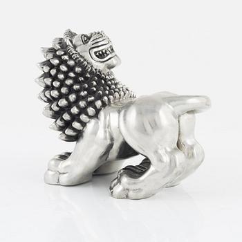 Anna Petrus, sculpture of a lion, Svenskt Tenn, Stockholm 1993.