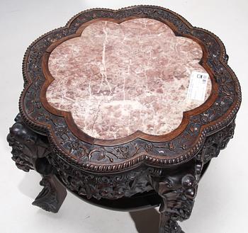 BORD, orientaliskt, 1900-talets första hälft.