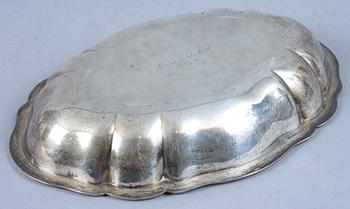 FAT, silver, C. G Hallberg, importstämplar, 1917. Tot. vikt 290 g.