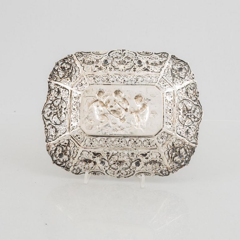 A Baroque style silver tray, presumably late 19th century.