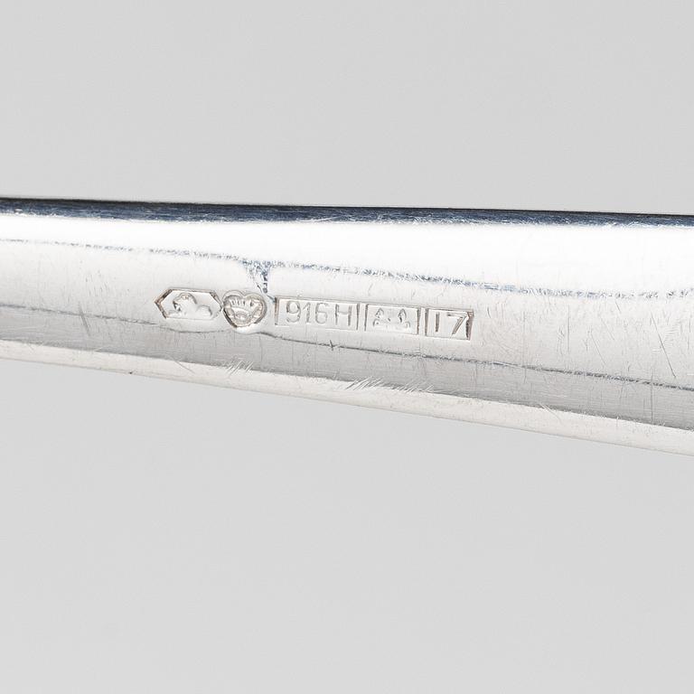 Tapio Wirkkala, A Finnish silver cutlery set, "Tapio", Kultakeskus Oy, Hämeenlinna, 1962-1990 (50 pieces).