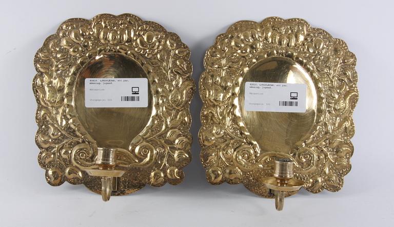 LJUSPLÅTAR, ett par, mässing, jugend.