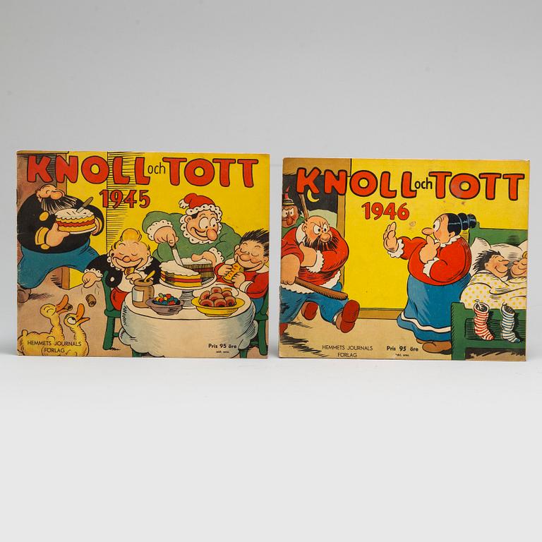 12 magazines including Kalle Ankas julbok 1945.