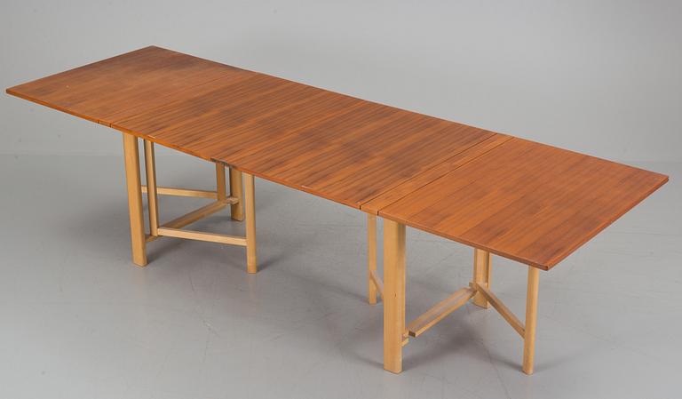 BRUNO MATHSSON, a teak gate leg table 'Maria flap' from Mathsson International, Väsnamo, 1965.